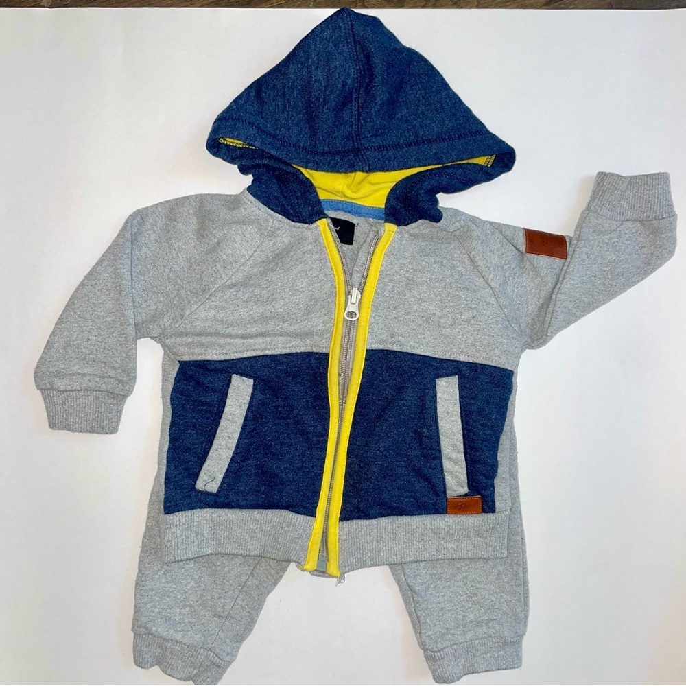 7 For All Mankind 12M Hoodie and Pant Set GUC
